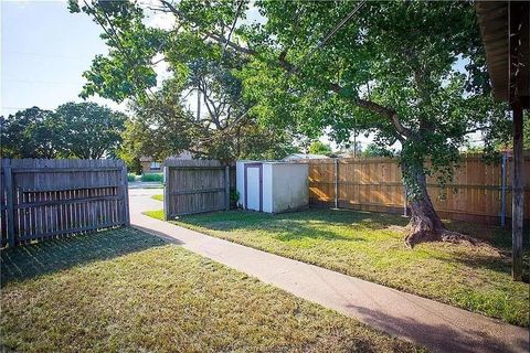 A home in College Station