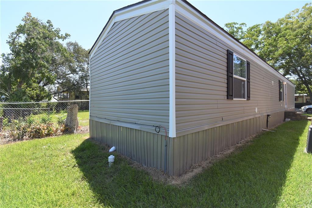 4802 9th Street, Bacliff, Texas image 2