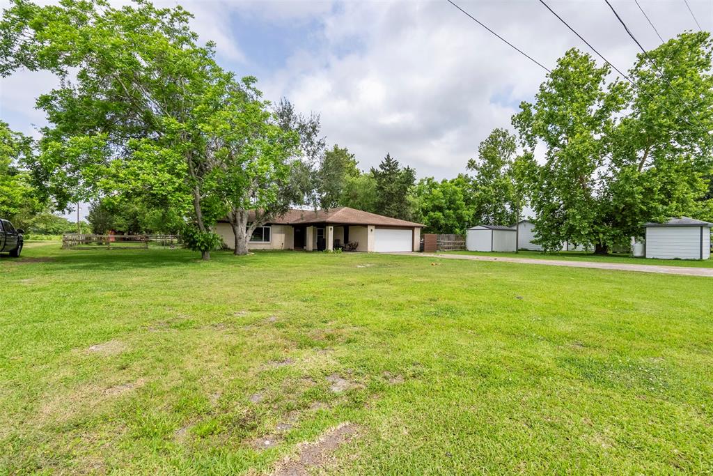 5211 Ghinaudo Road, Hitchcock, Texas image 28