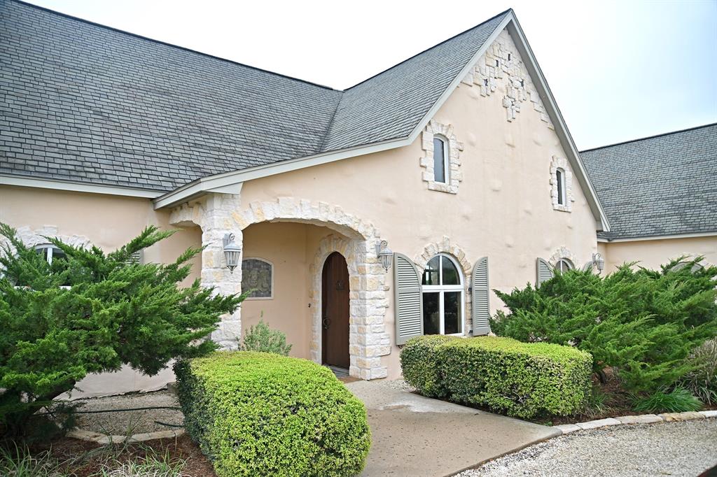 5904 Old Yoakum Road, Cuero, Texas image 2