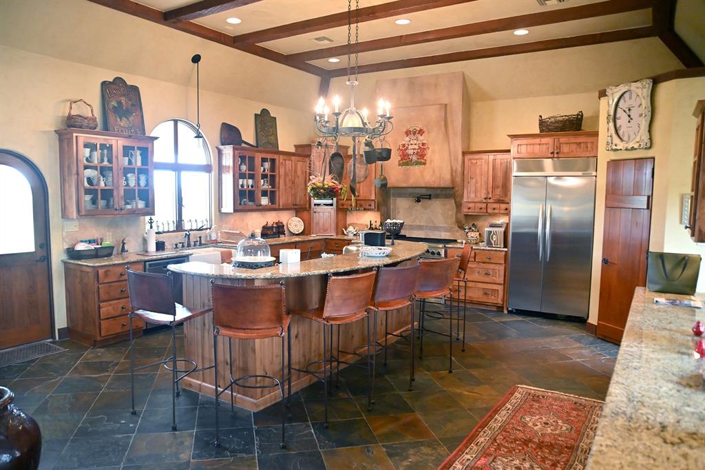 5904 Old Yoakum Road, Cuero, Texas image 9