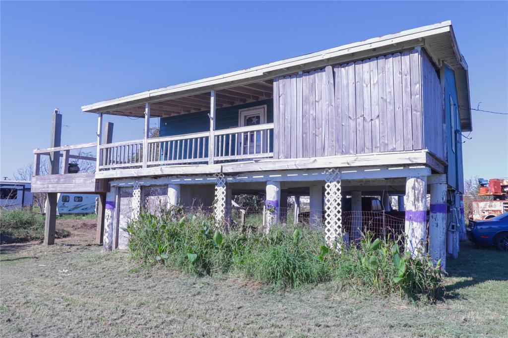 1014 W Canal Drive, Port Bolivar, Texas image 5