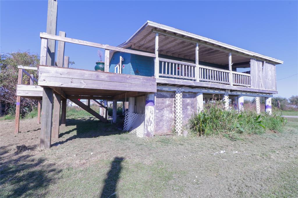 1014 W Canal Drive, Port Bolivar, Texas image 1