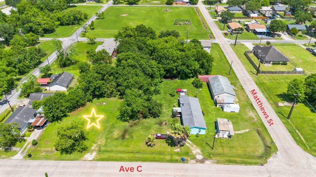 2805 Avenue C, Bay City, Texas image 2