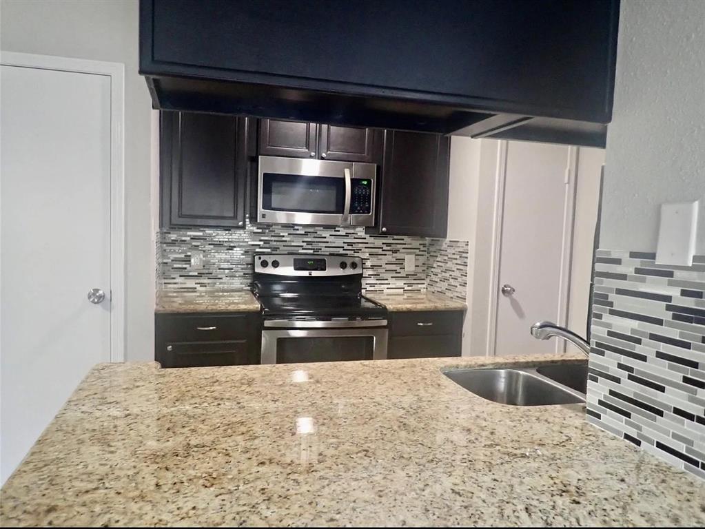 11201 Lynbrook Drive #3703, Houston, Texas image 8