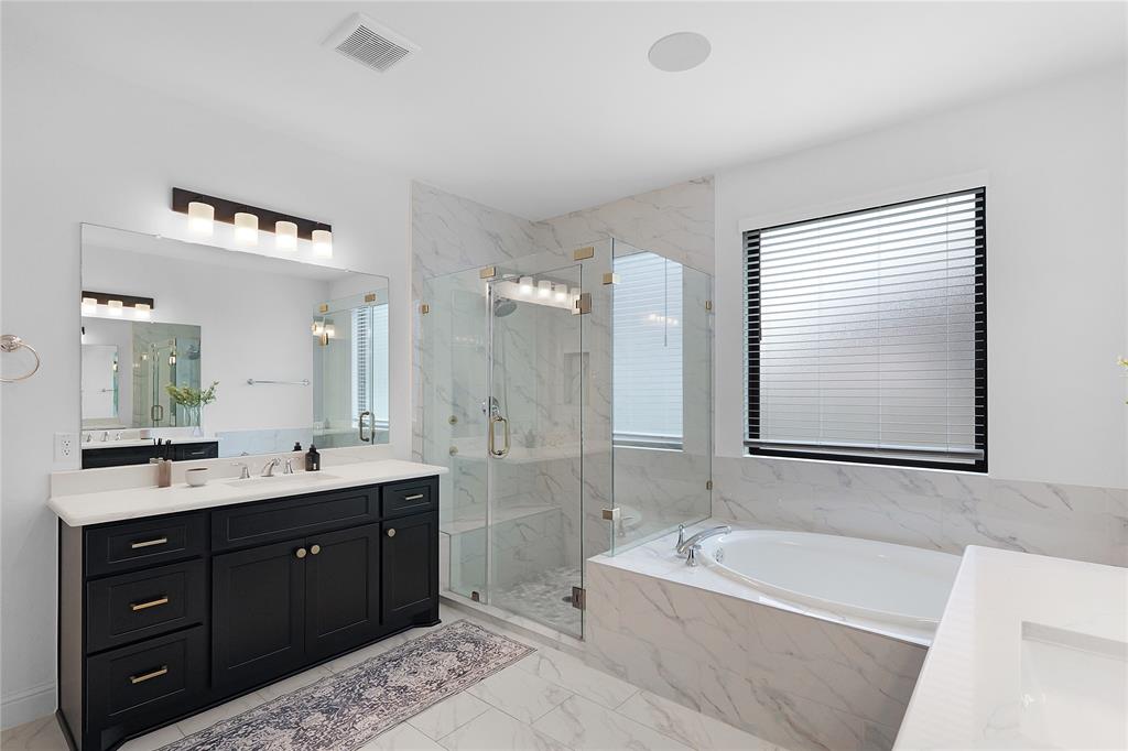 4706 Oak Glen Court, Manvel, Texas image 23