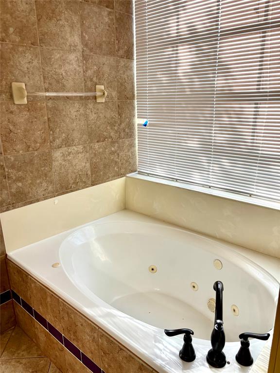 4738 Summer Lakes Streets, Missouri City, Texas image 37