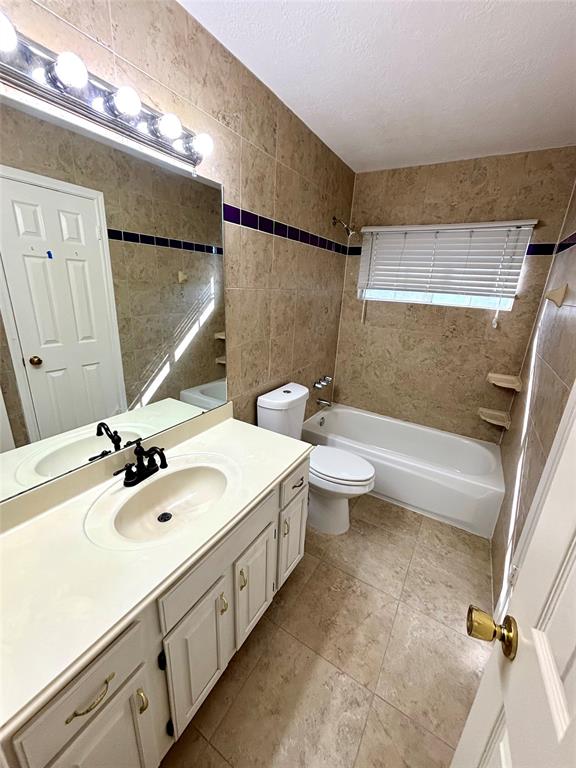4738 Summer Lakes Streets, Missouri City, Texas image 19