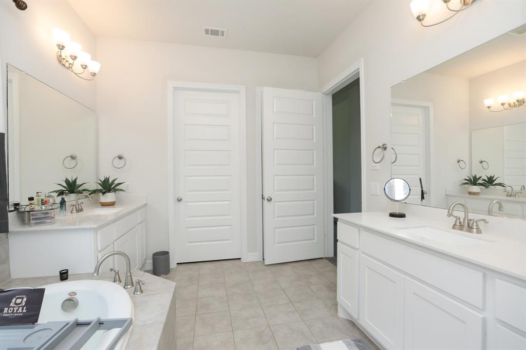 10134 Blythe Street, Rosharon, Texas image 43
