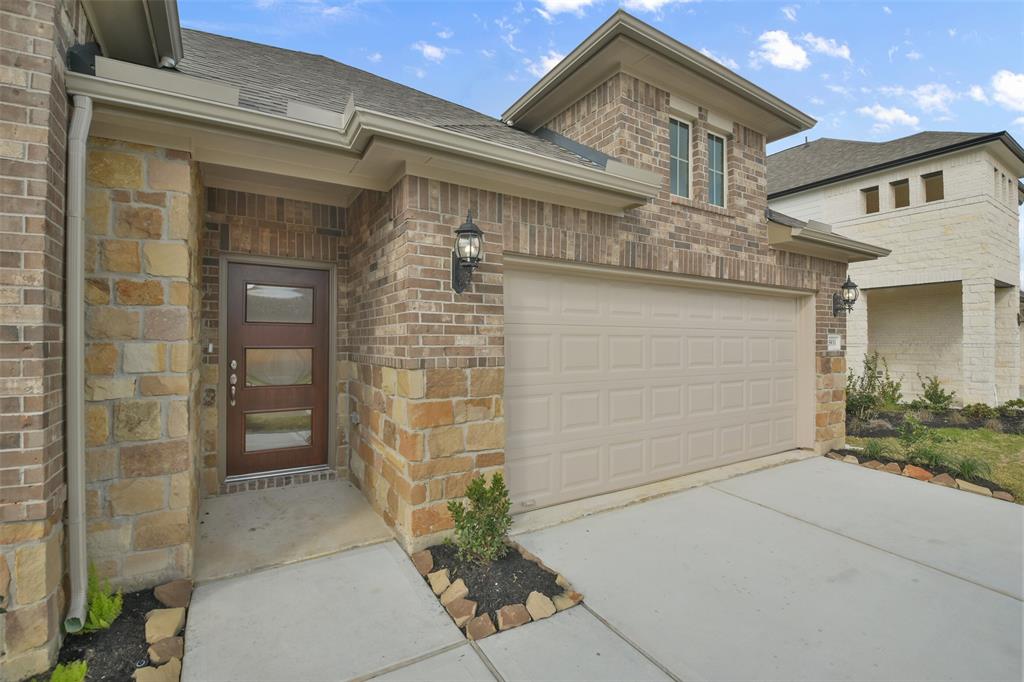 15931 Jordan Meadow Way, Hockley, Texas image 3