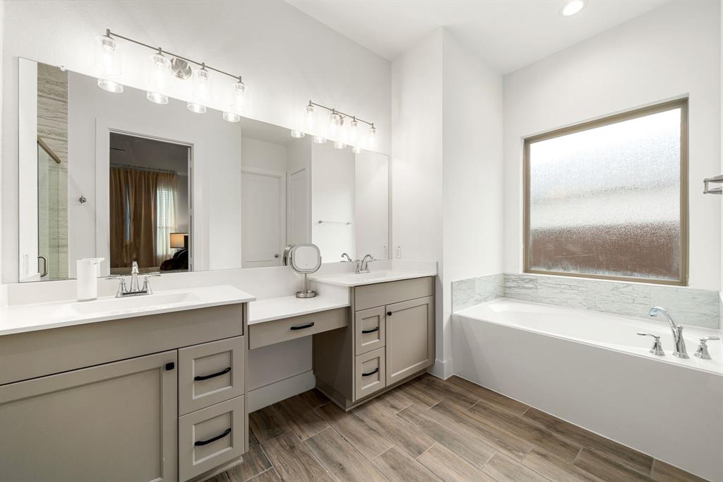 4907 Vaughan Way, Iowa Colony, Texas image 22