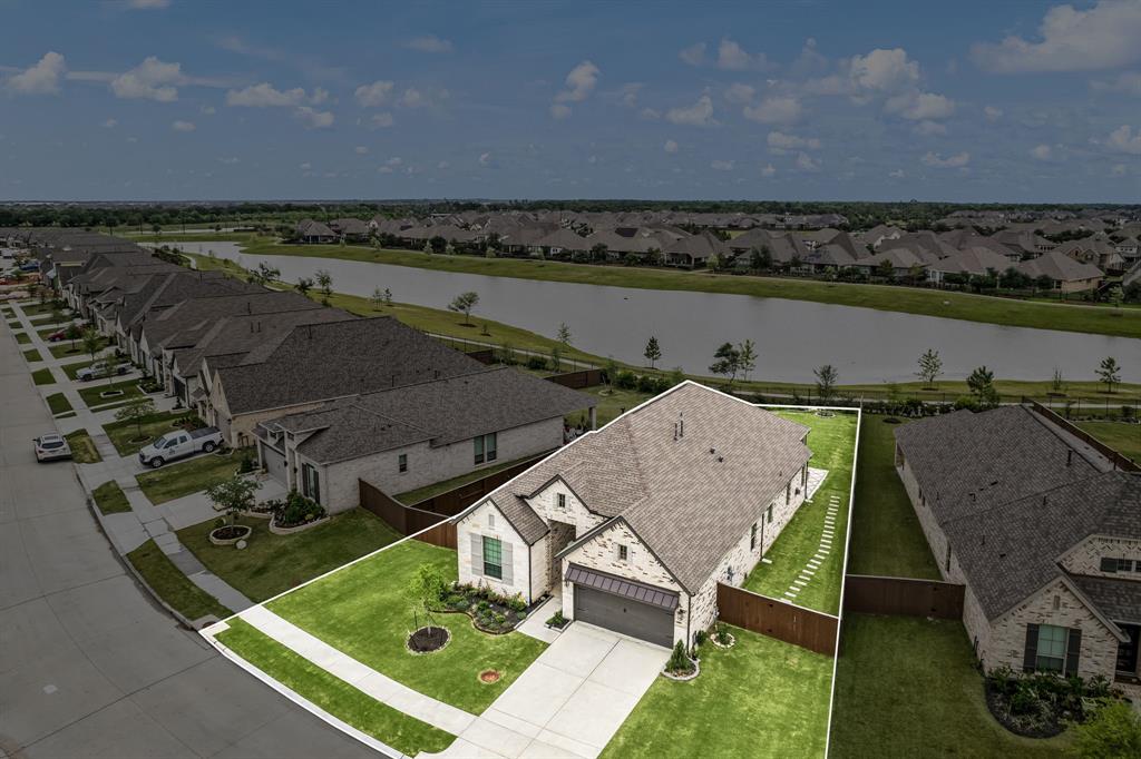 4907 Vaughan Way, Iowa Colony, Texas image 32