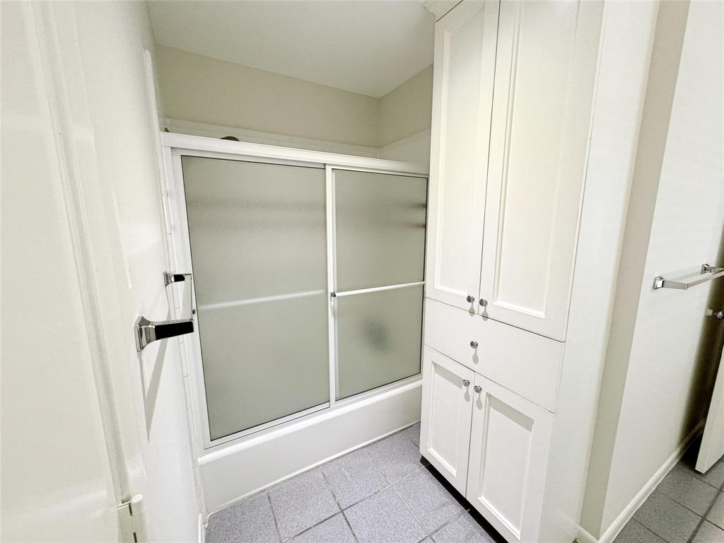 5403 Holly Street, Bellaire, Texas image 21