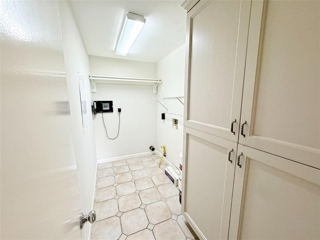 5403 Holly Street, Bellaire, Texas image 28