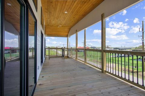 A home in Crystal Beach