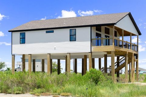 A home in Crystal Beach