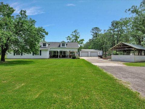 Photo of 21441 Fm 705, Broaddus, TX 75929 (MLS # 84178213) Photo of 21441 Fm 705, Broaddus, TX 75929 (MLS # 84178213)