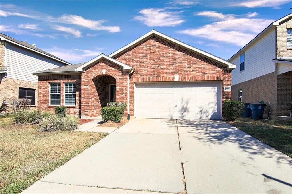 21622 Amesbury Meadow Lane, Spring, Texas image 2
