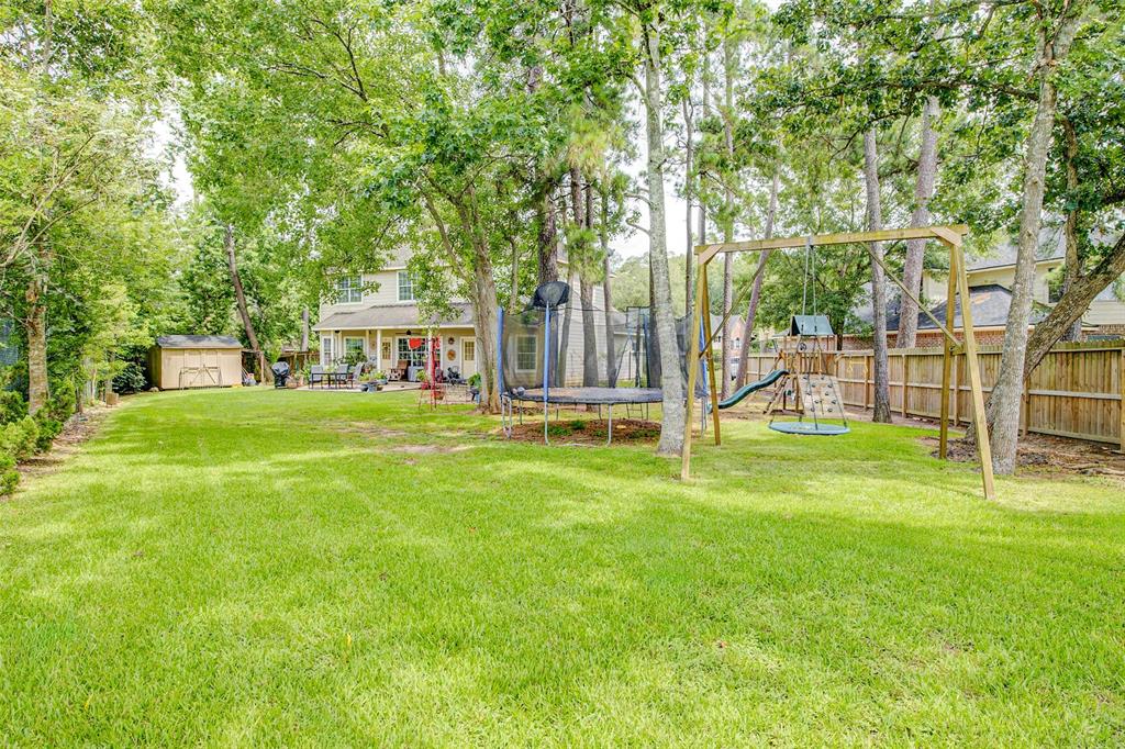 16615 W Kingscoate Drive