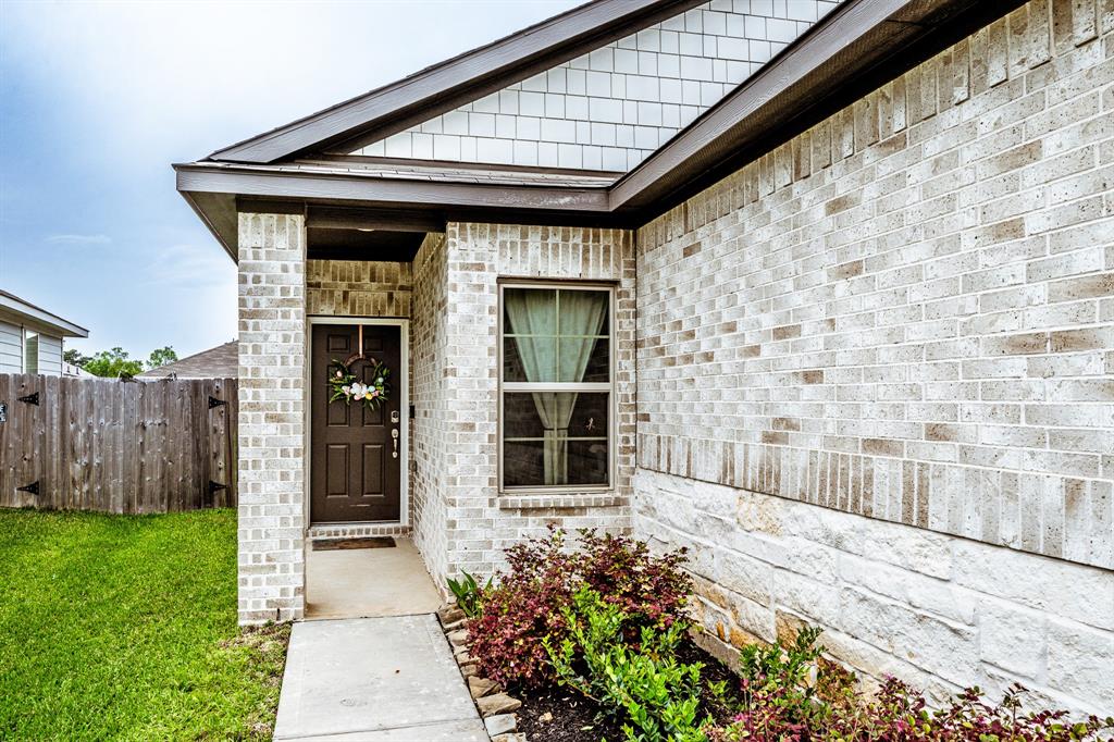25843 Hickory Pecan Trail, Tomball, Texas image 2