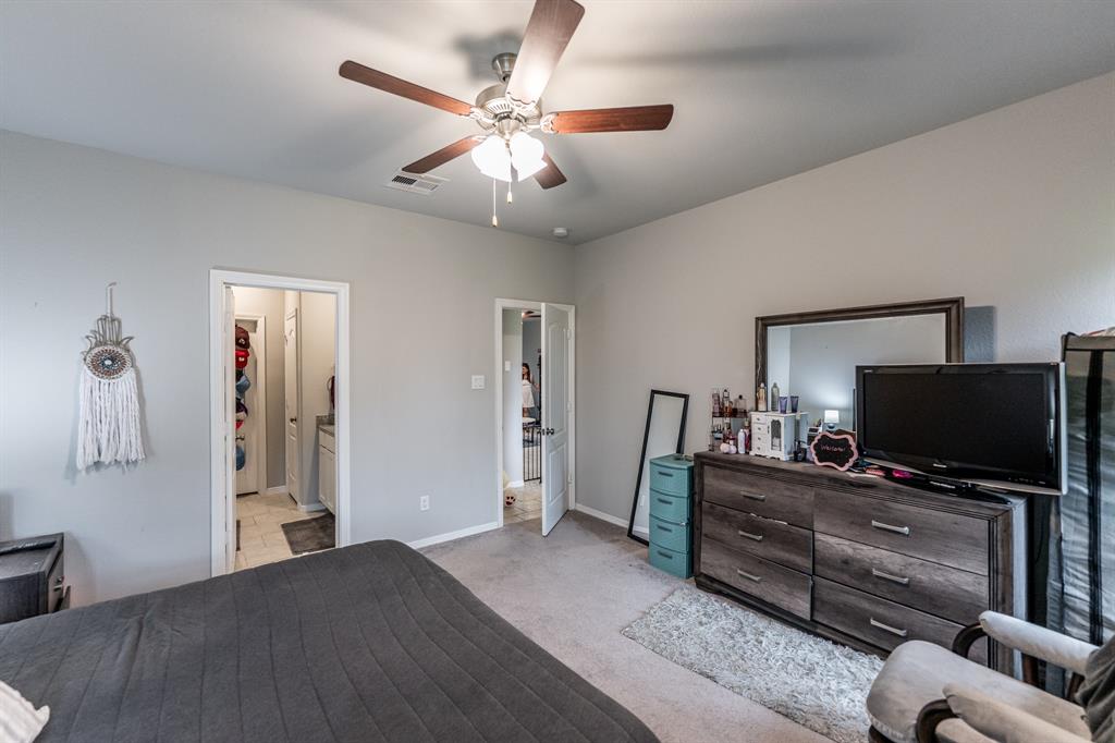 25843 Hickory Pecan Trail, Tomball, Texas image 12