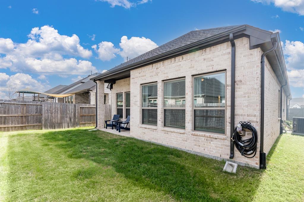 17746 Tree Of Heaven, Conroe, Texas image 27