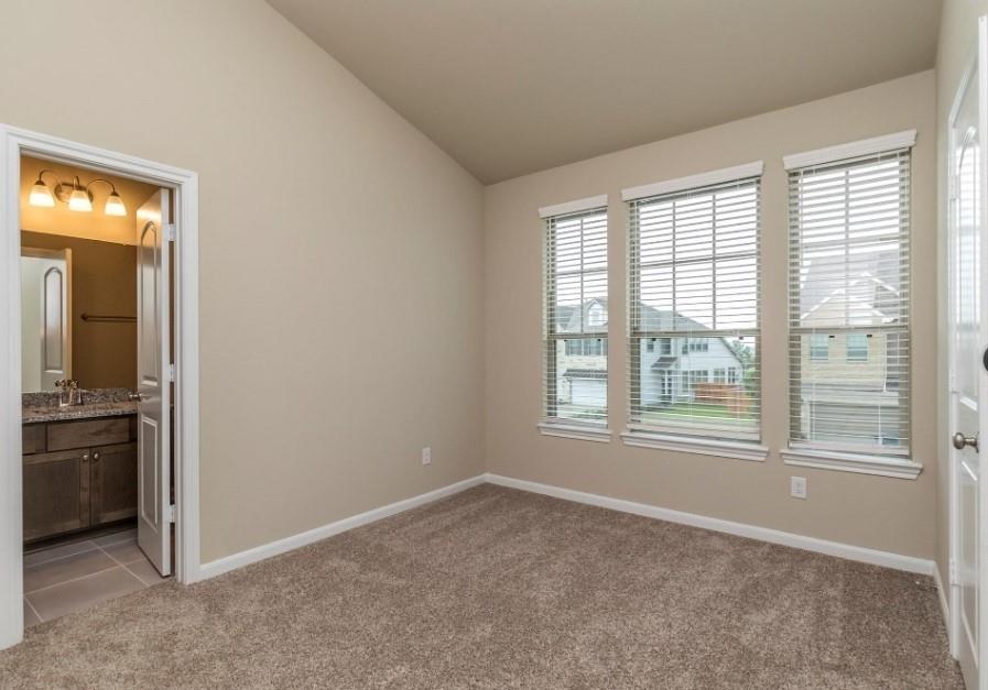 16102 Northern Cardinal Lane, Cypress, Texas image 16