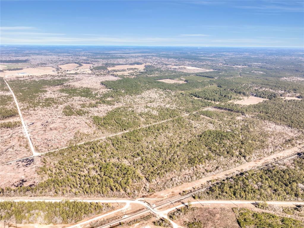 00003-670 Hwy 105