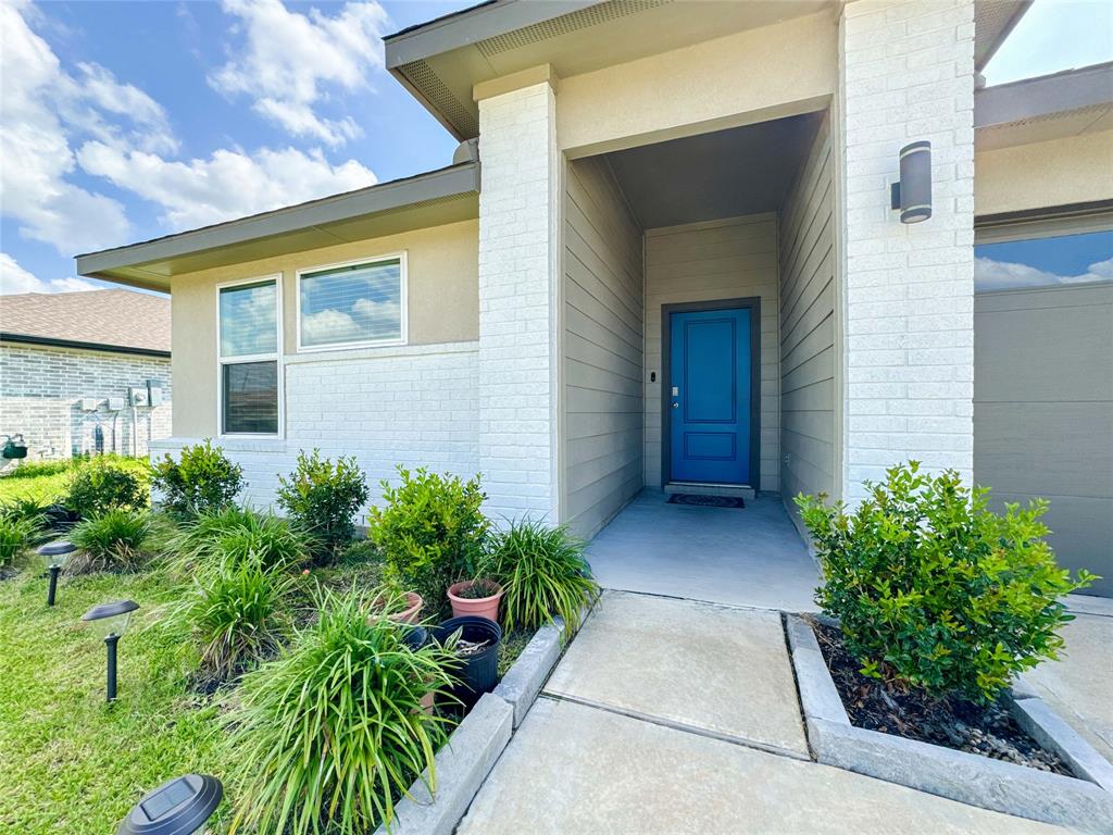 7722 Suffolk Valley Lane