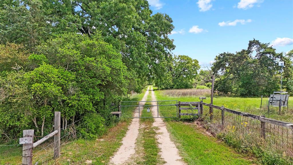 41481 Fm 3346 Road, Hempstead, Texas image 2