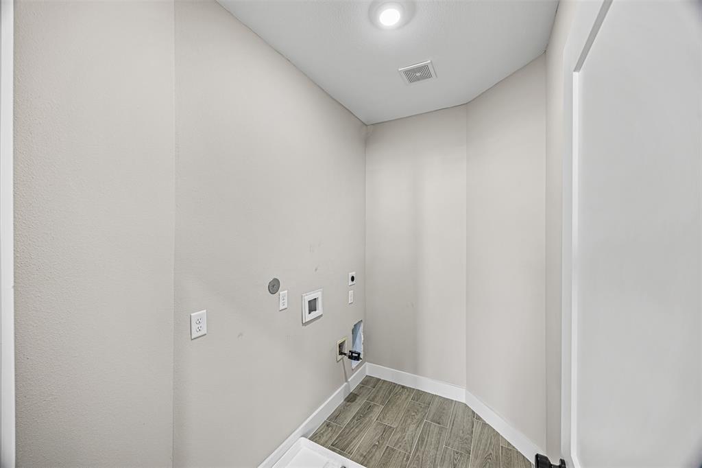 8128 Chateau Street, Houston, Texas image 17