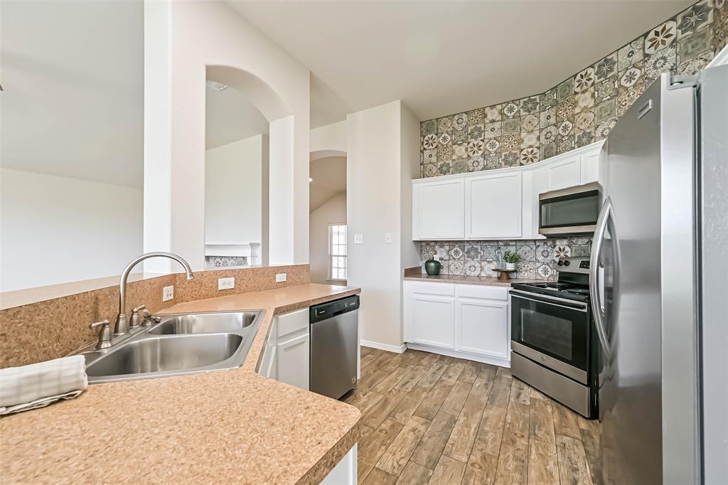 1234 Halls Bridge, League City, Texas image 11