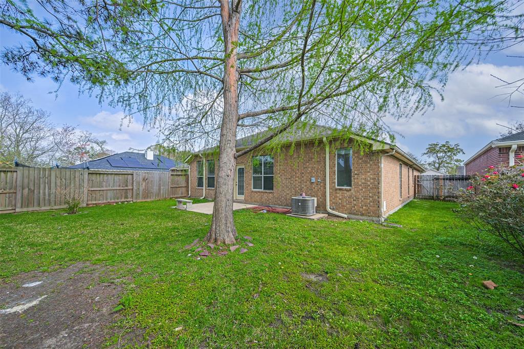 1234 Halls Bridge, League City, Texas image 29
