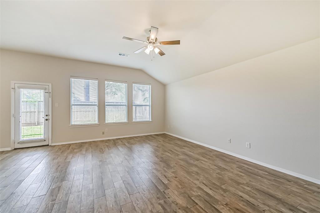 1234 Halls Bridge, League City, Texas image 8