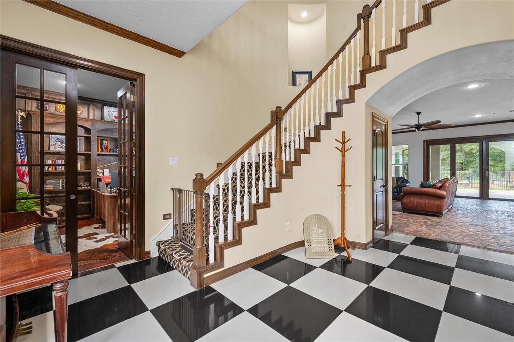 2790 Derby Lane