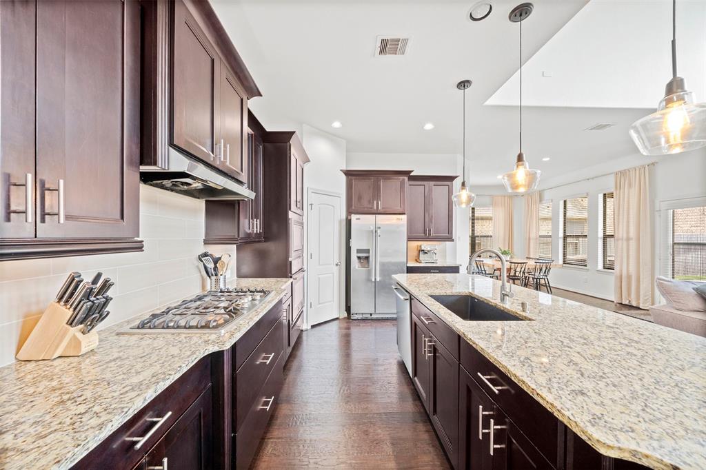 20011 Peach Mill Court, Cypress, Texas image 9