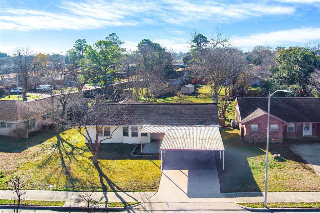 506 Edgebrook Drive, Houston, Texas image 17