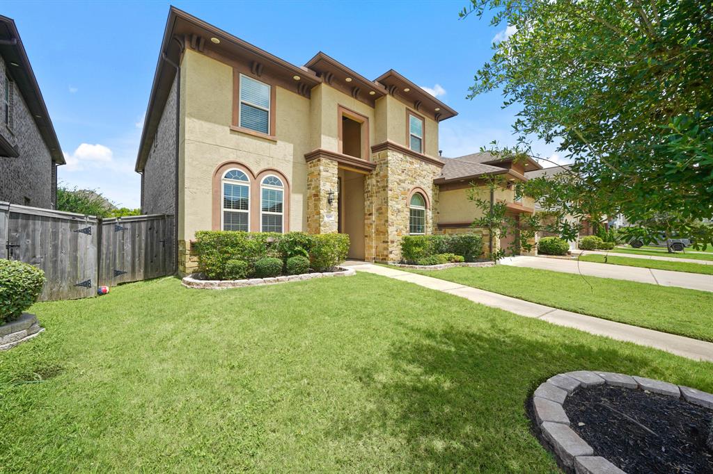 5706 Jenolan Ridge Lane