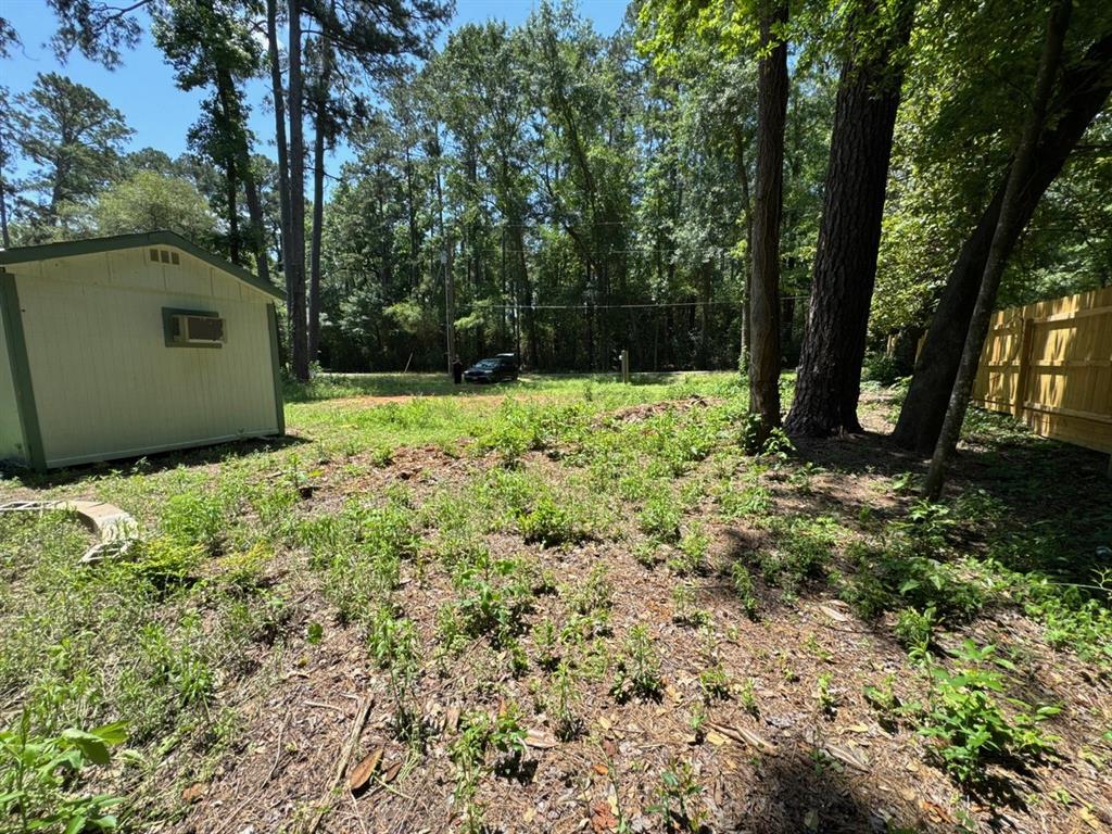 12033 Lakeside Drive, Conroe, Texas image 4