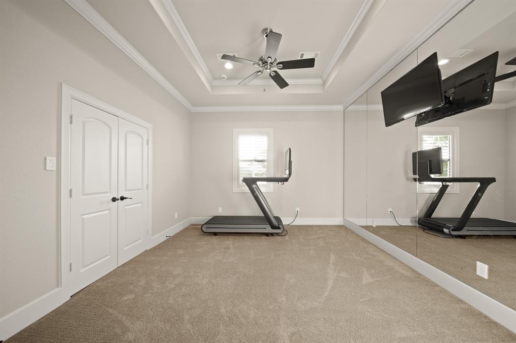 213 Los Frailes Drive, Friendswood, Texas image 44