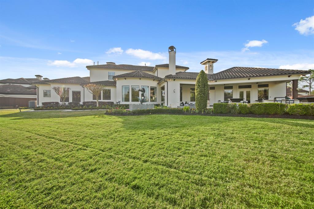 213 Los Frailes Drive, Friendswood, Texas image 27
