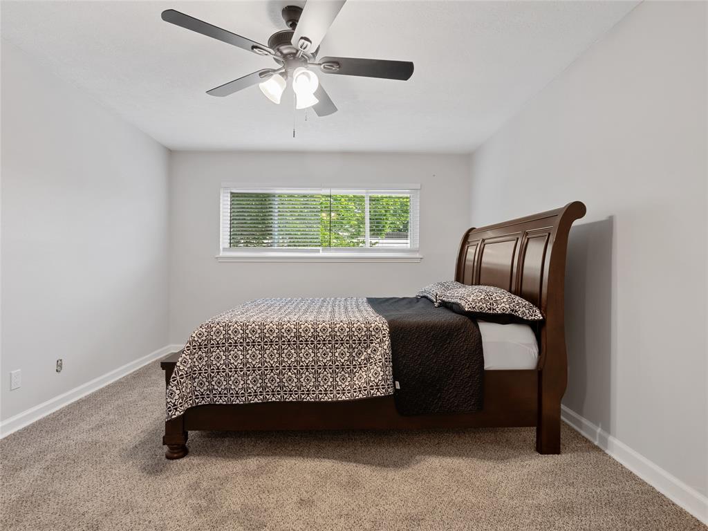 13286 Trail Hollow Drive, Houston, Texas image 17