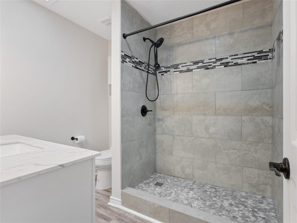 13286 Trail Hollow Drive, Houston, Texas image 19