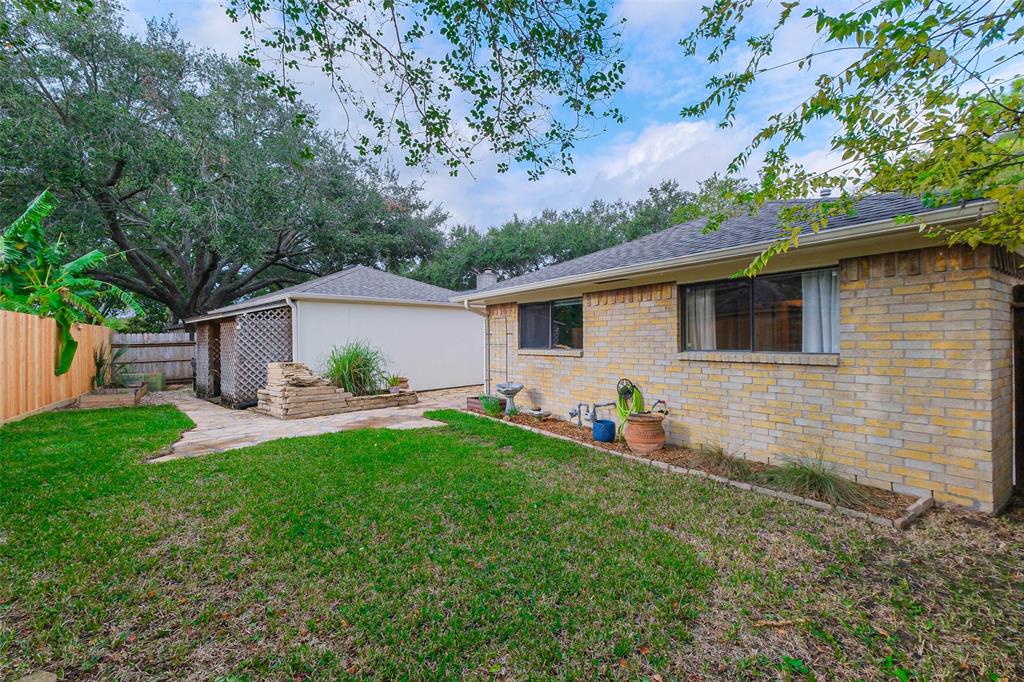 3030 Edgewood Drive, Sugar Land, Texas image 40