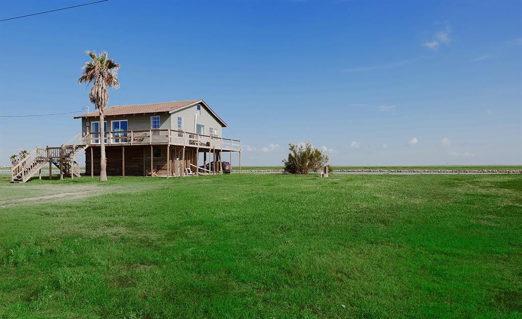 1061 County Road 230, Sargent, Texas image 4