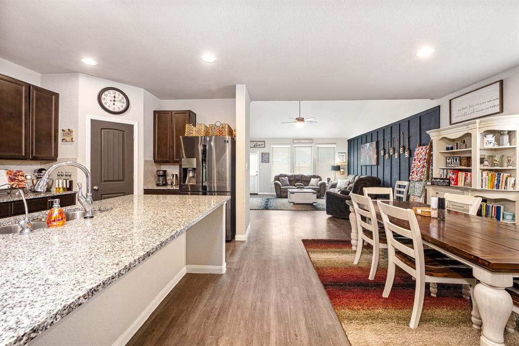 4413 Eveslage Lane
