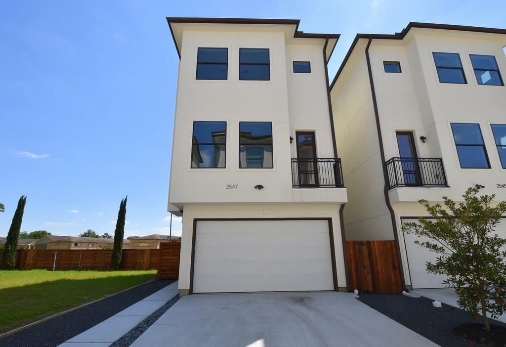 2551 Calumet Street, Houston, Texas image 14