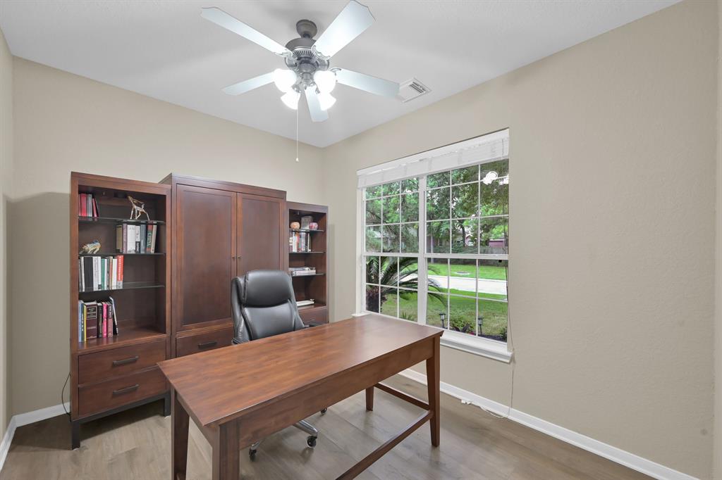 2 Colewood Court