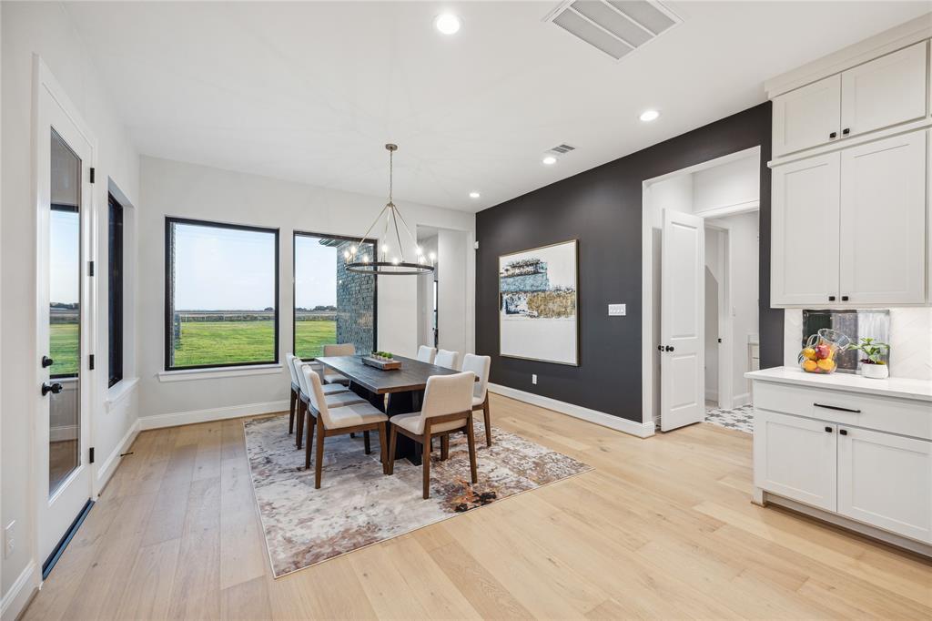 1019 Lake Breeze Drive, Waller, Texas image 21