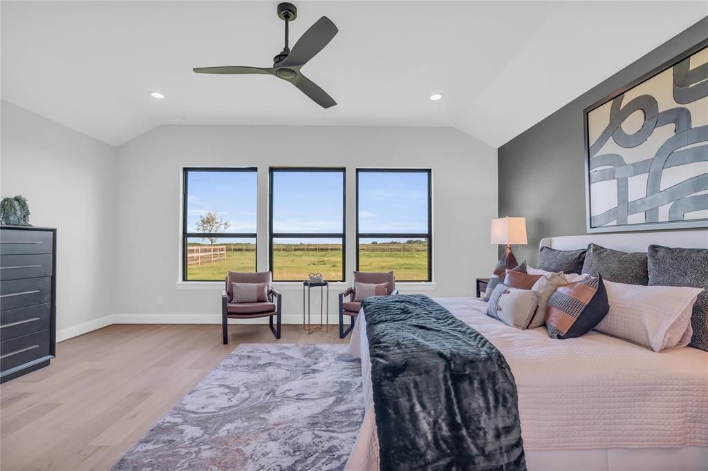 1019 Lake Breeze Drive, Waller, Texas image 24